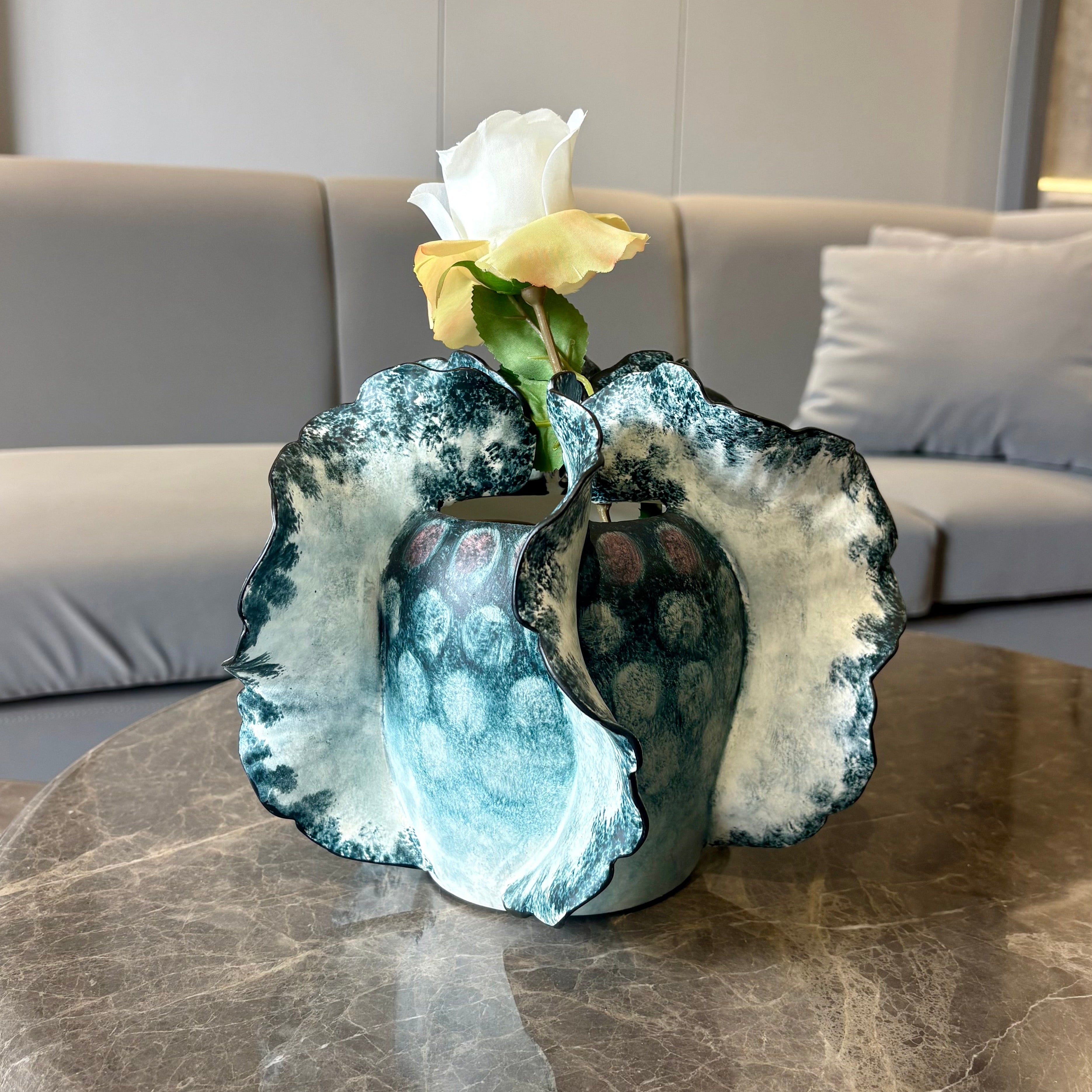 Petalisque Statement Vase