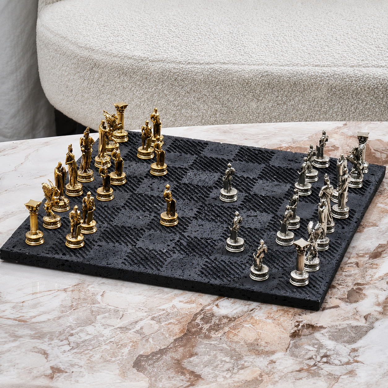 ART OF CONQUEST CHESSBOARD SET