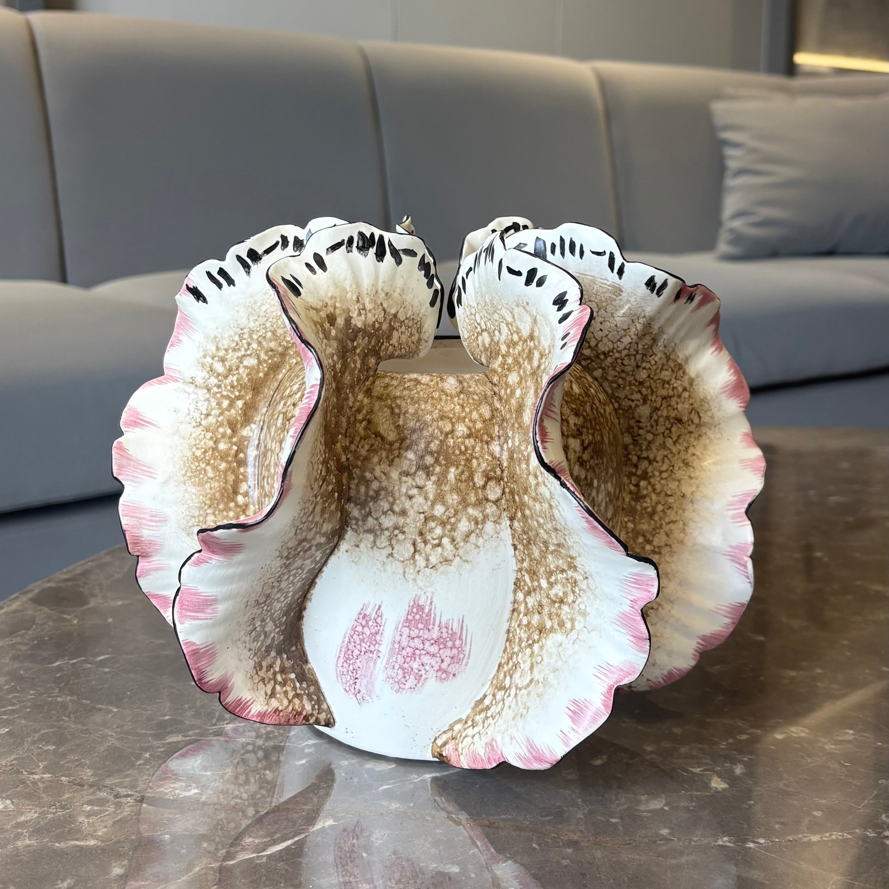 Petalisque Statement Vase