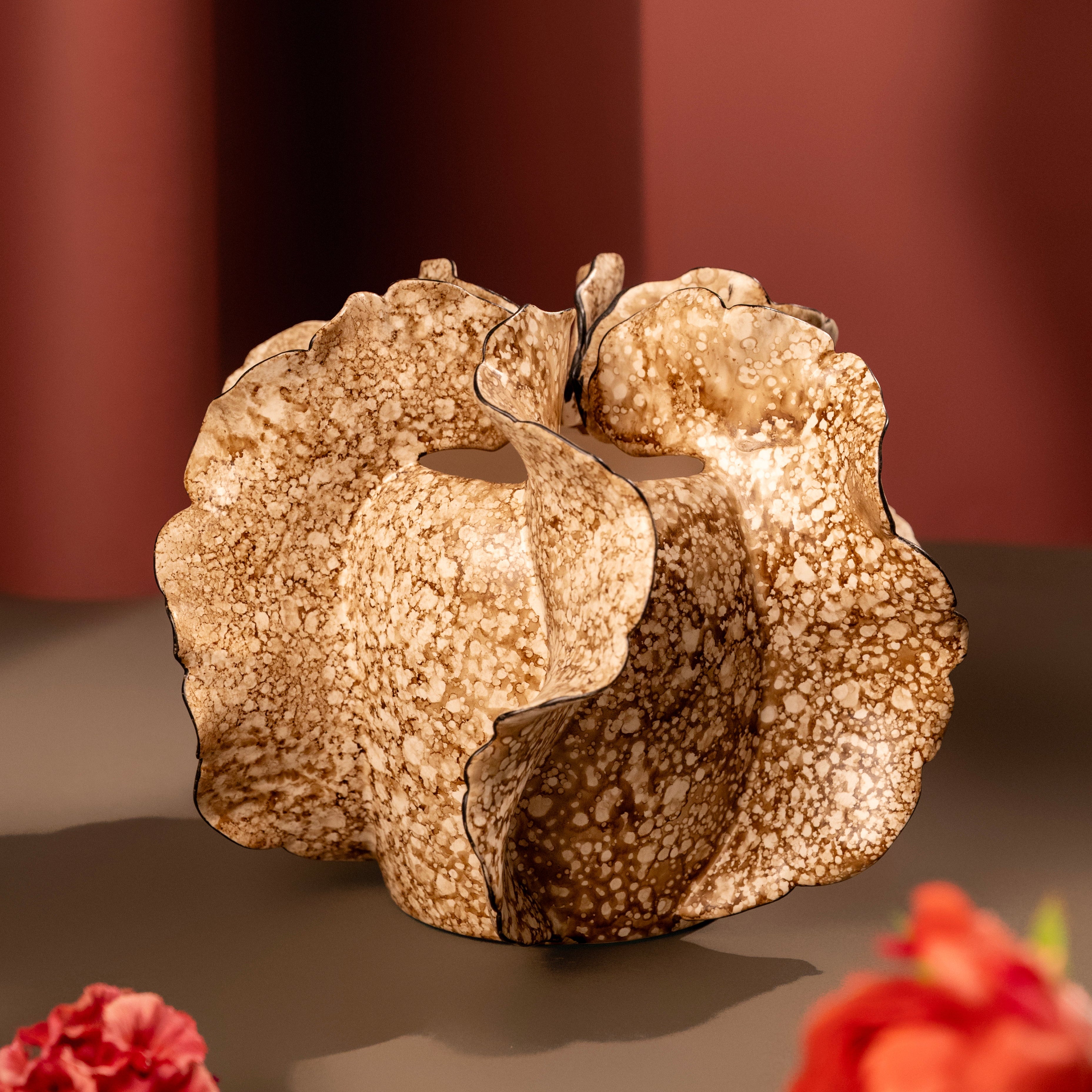 Petalisque Statement Vase